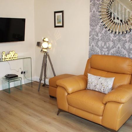 יורק City Centre Town House With Riverside Views And Free Parking 1Bak מראה חיצוני תמונה