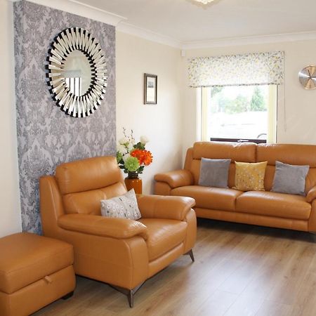 יורק City Centre Town House With Riverside Views And Free Parking 1Bak מראה חיצוני תמונה