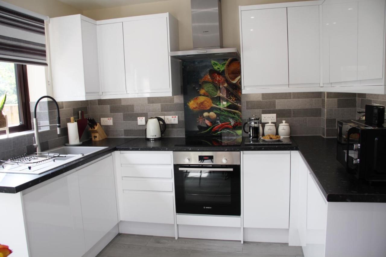 יורק City Centre Town House With Riverside Views And Free Parking 1Bak מראה חיצוני תמונה